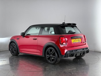 Used MINI Hatch 2021 for sale - 75901866: Photo