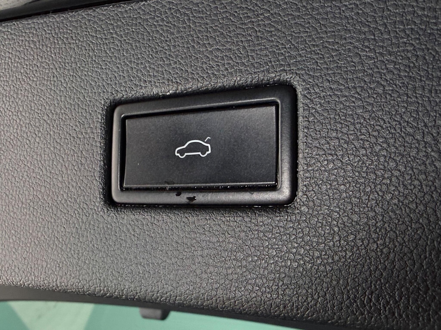 Used Volkswagen Tiguan 2019 for sale - 76993355: Photo 11