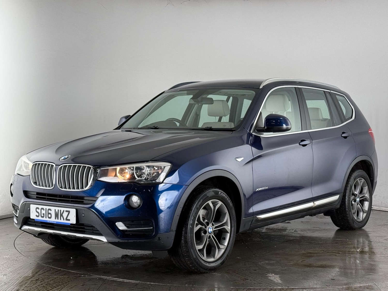 Used BMW X3 2016 for sale - 77461051: Photo 2