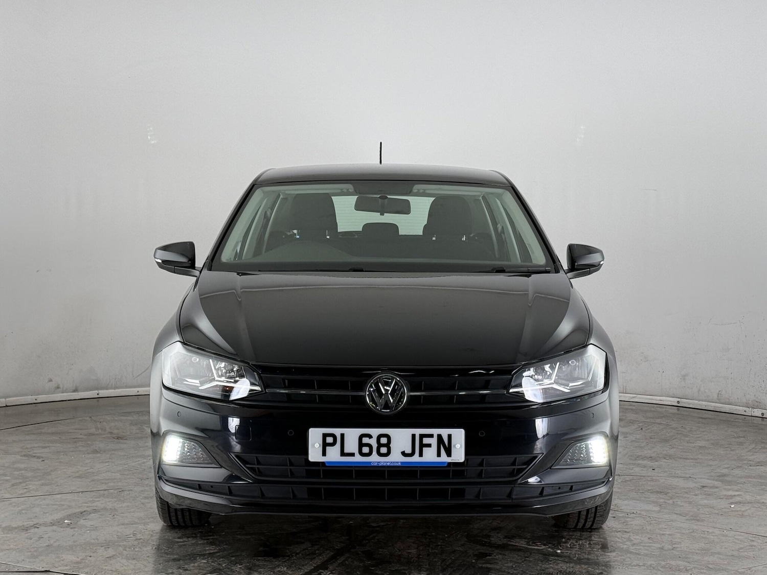 Used Volkswagen Polo 2018 for sale - 77181109: Photo 2