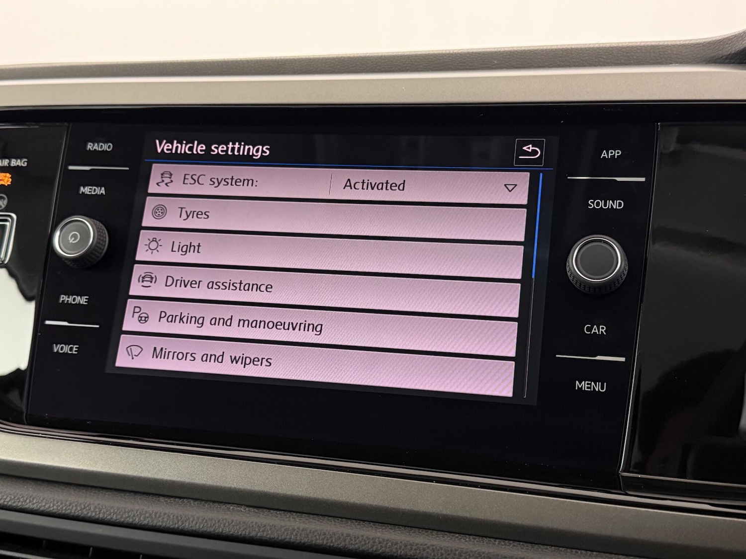 Used Volkswagen Polo 2018 for sale - 77181109: Photo 28