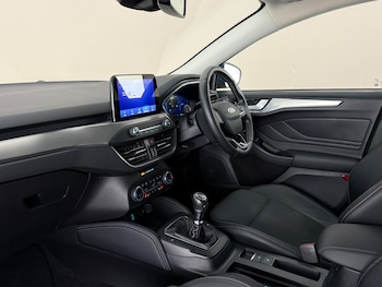 Used Ford Focus 2020 for sale - 79431044: Photo