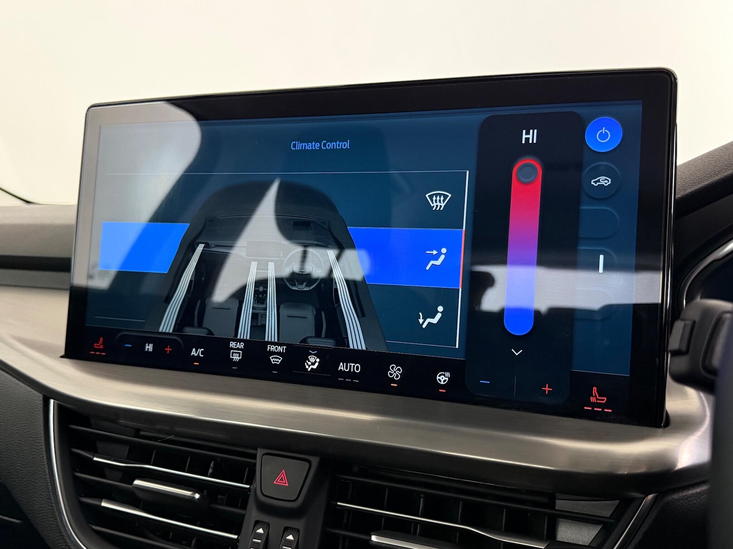 Used Ford Focus 2023 for sale - 77217113: Photo 24