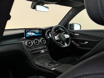 Used Mercedes-Benz GLC 2019 for sale - 79622552: Photo