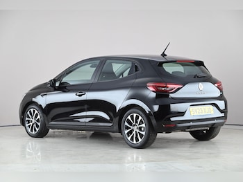 Used Renault Clio 2023 for sale - 78087295: Photo