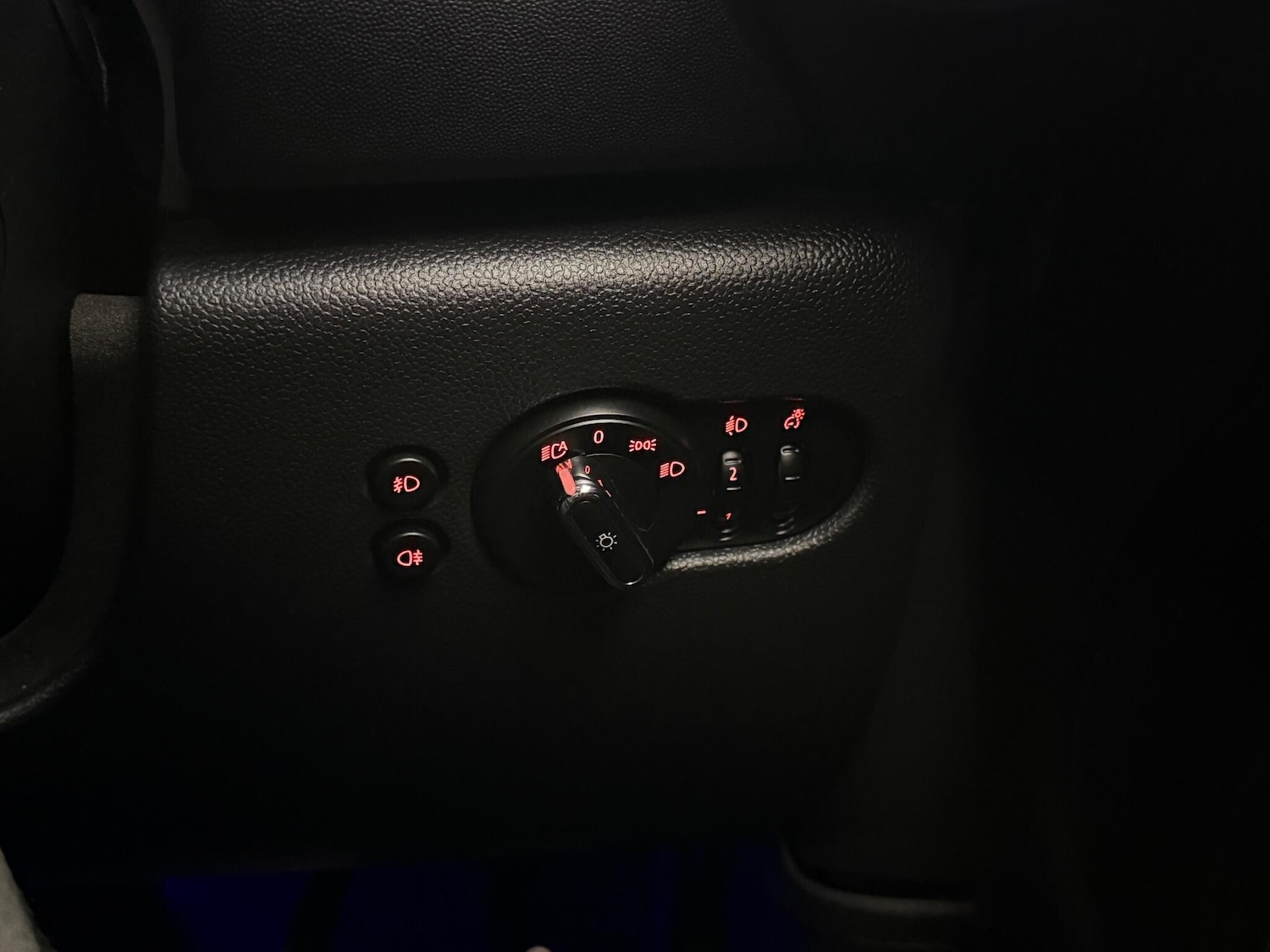 Used MINI Hatch 2020 for sale - 76688558: Photo 25