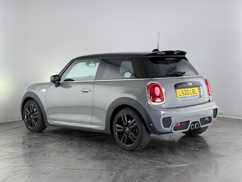 Used MINI Hatch 2020 for sale - 76688558: Photo