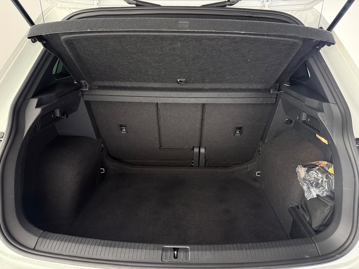 Used Volkswagen Tiguan 2020 for sale - 76468595: Photo 13