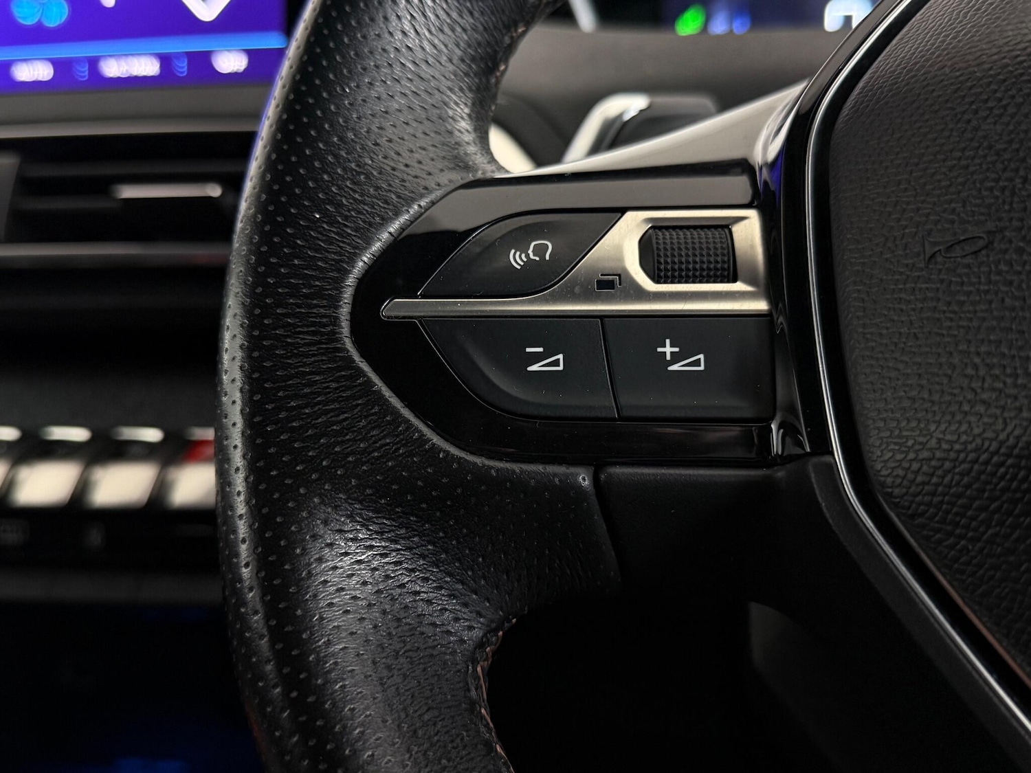 Used Peugeot 3008 2017 for sale - 77216587: Photo 19