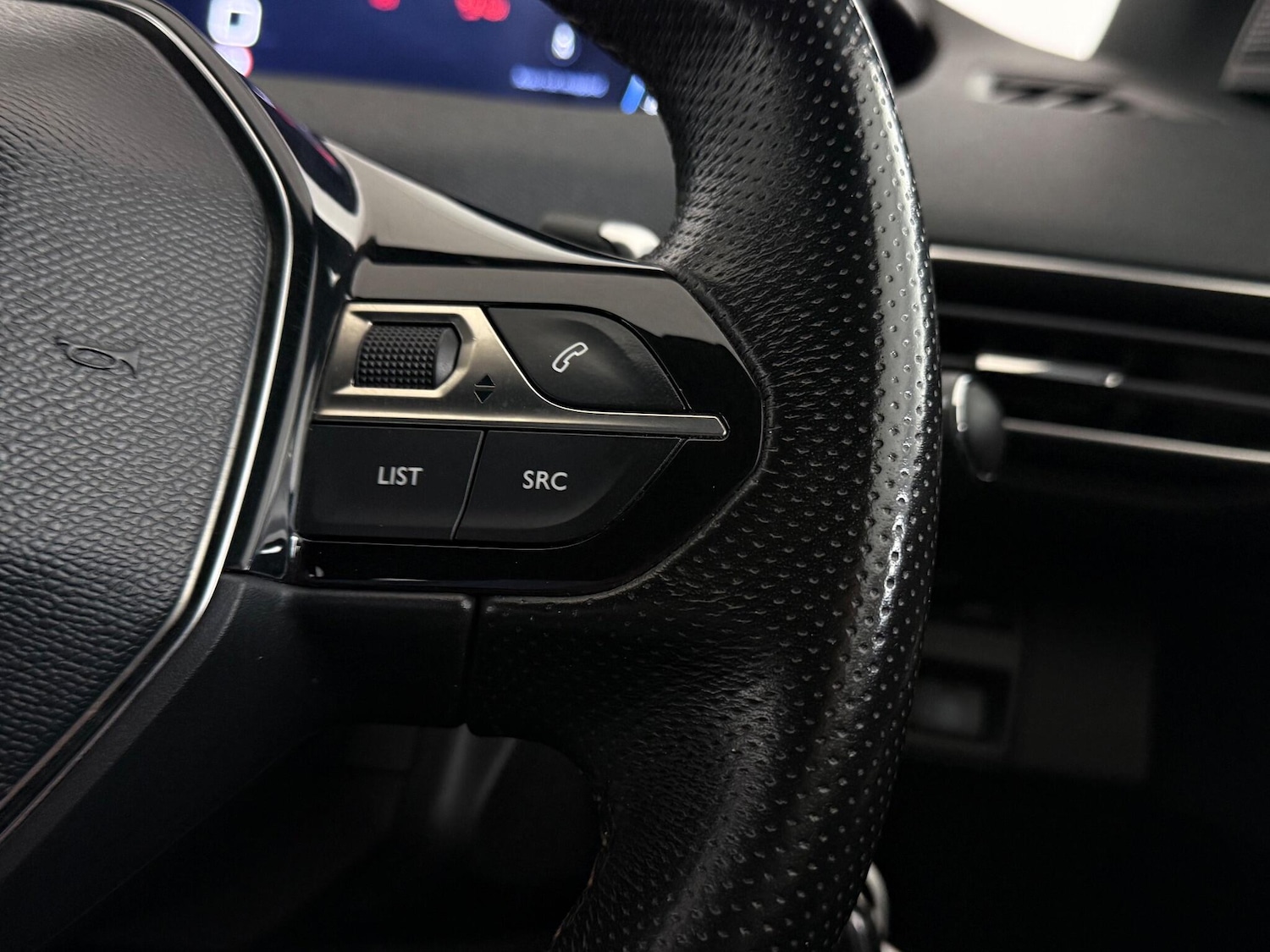 Used Peugeot 3008 2017 for sale - 77216587: Photo 20