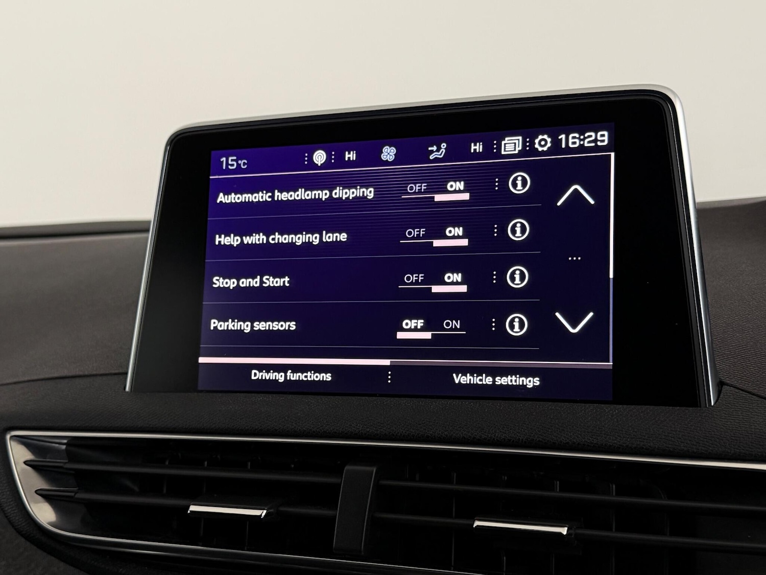 Used Peugeot 3008 2017 for sale - 77216587: Photo 30