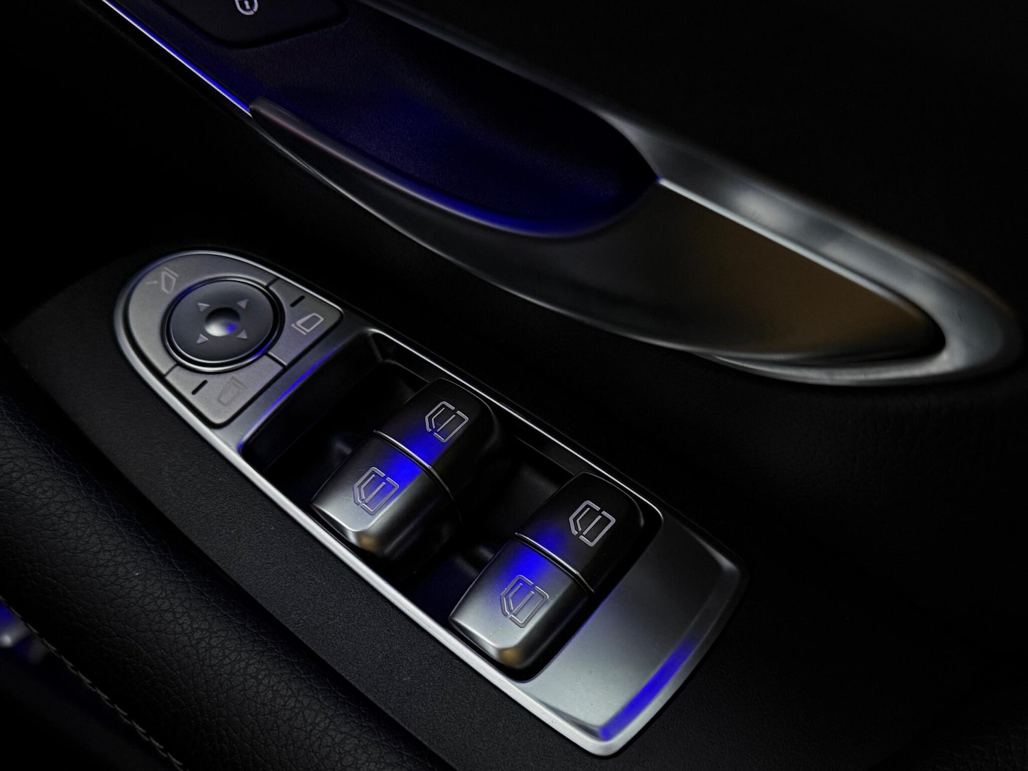 Used Mercedes-Benz E Class for sale - 76468603: Photo 28