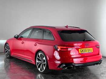 Used Audi RS4 Avant 2018 for sale - 77217143: Photo