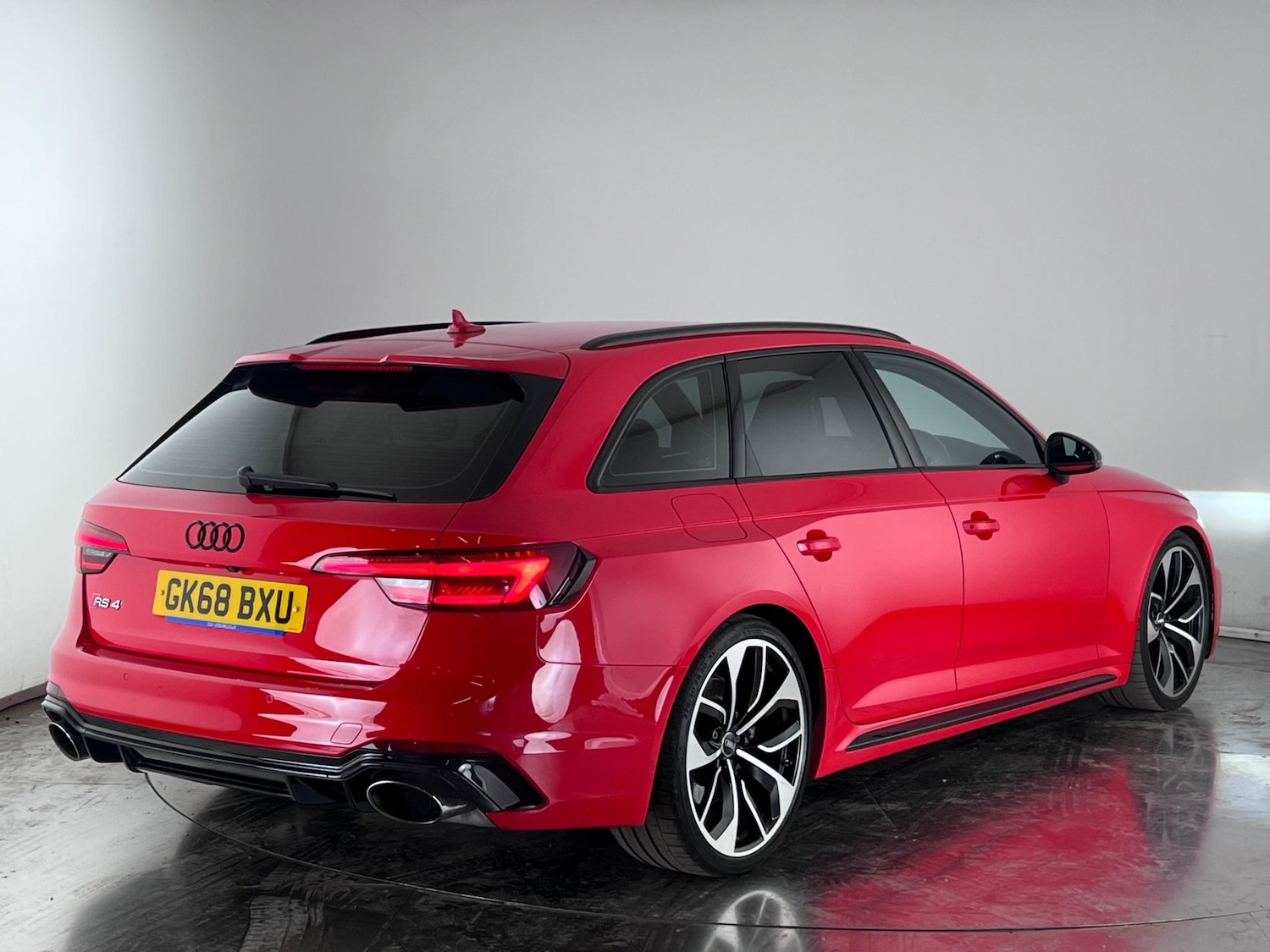 Used Audi RS4 2018 for sale - 77217143: Photo 4