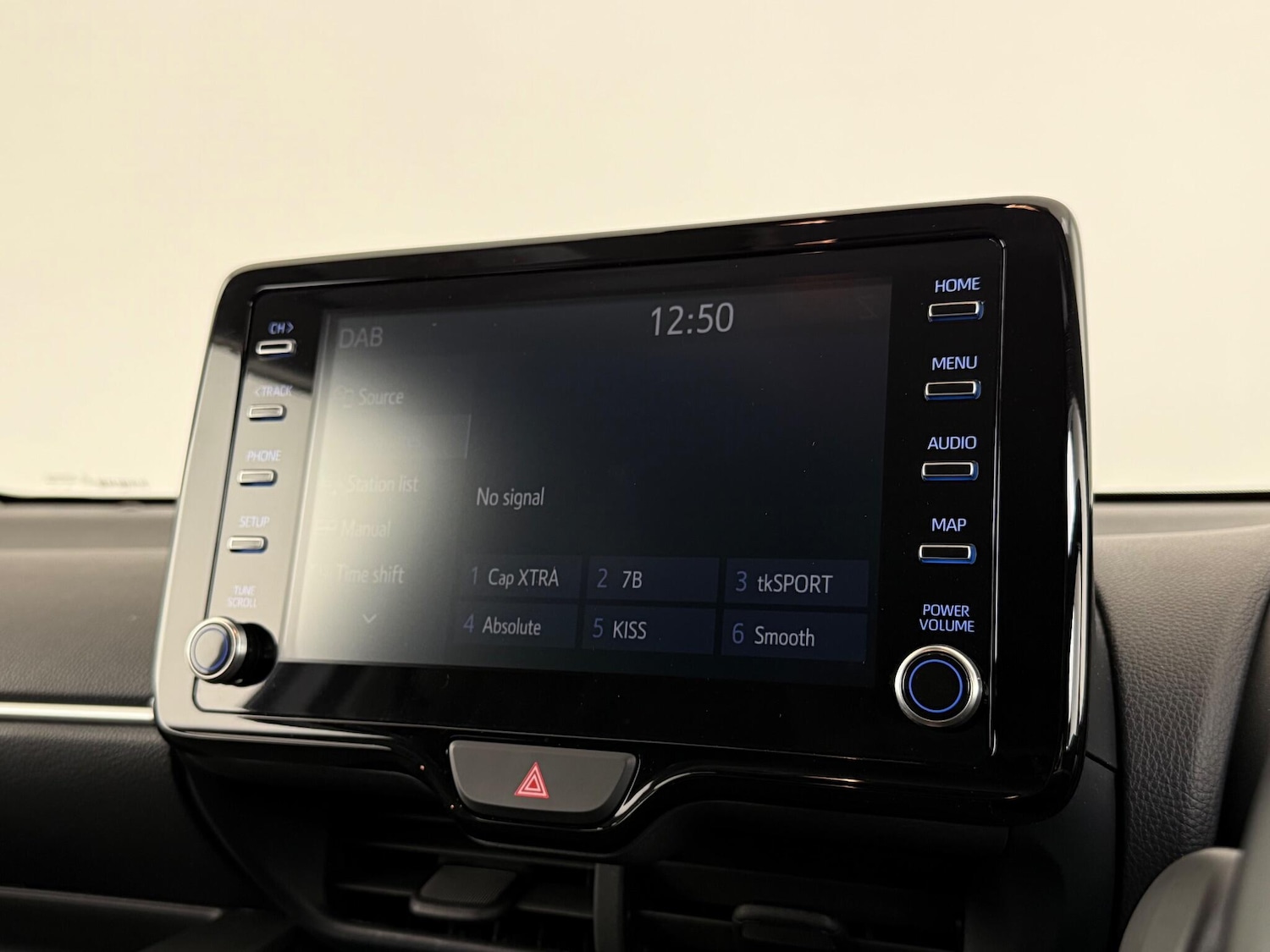 Used Toyota Yaris 2022 for sale - 77217542: Photo 26