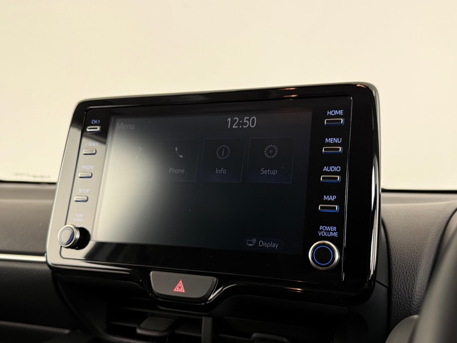 Used Toyota Yaris 2022 for sale - 77217542: Photo 29