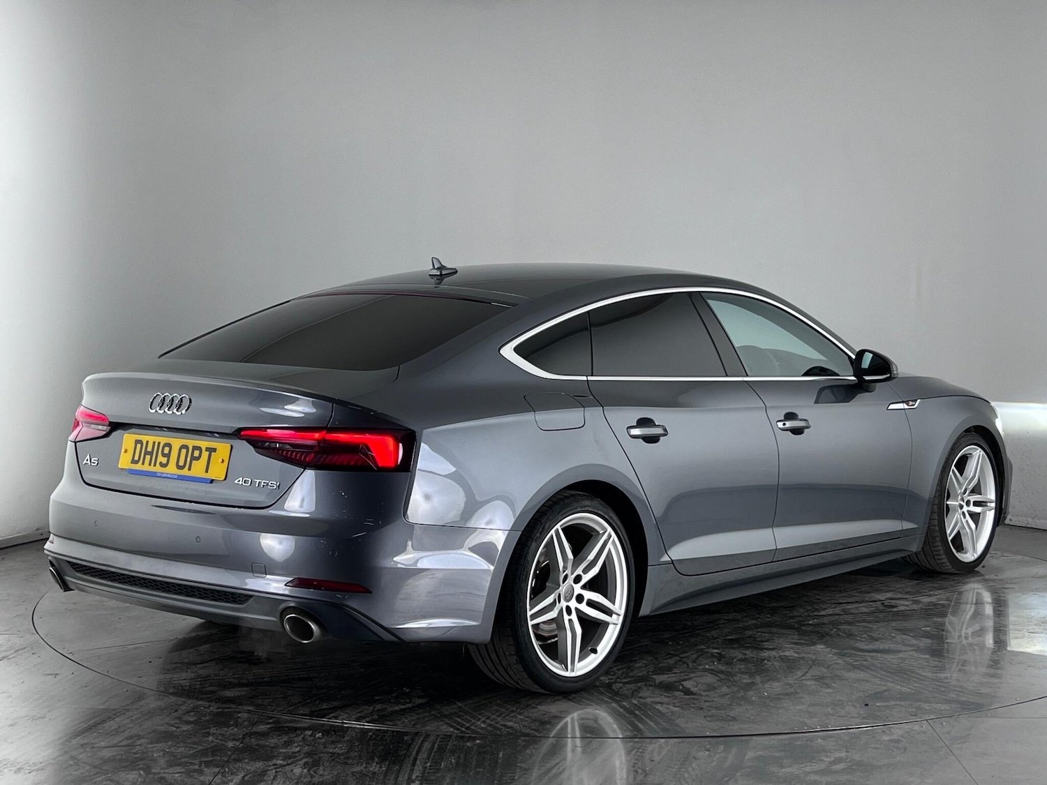 Used Audi A5 2019 for sale - 76584816: Photo 5