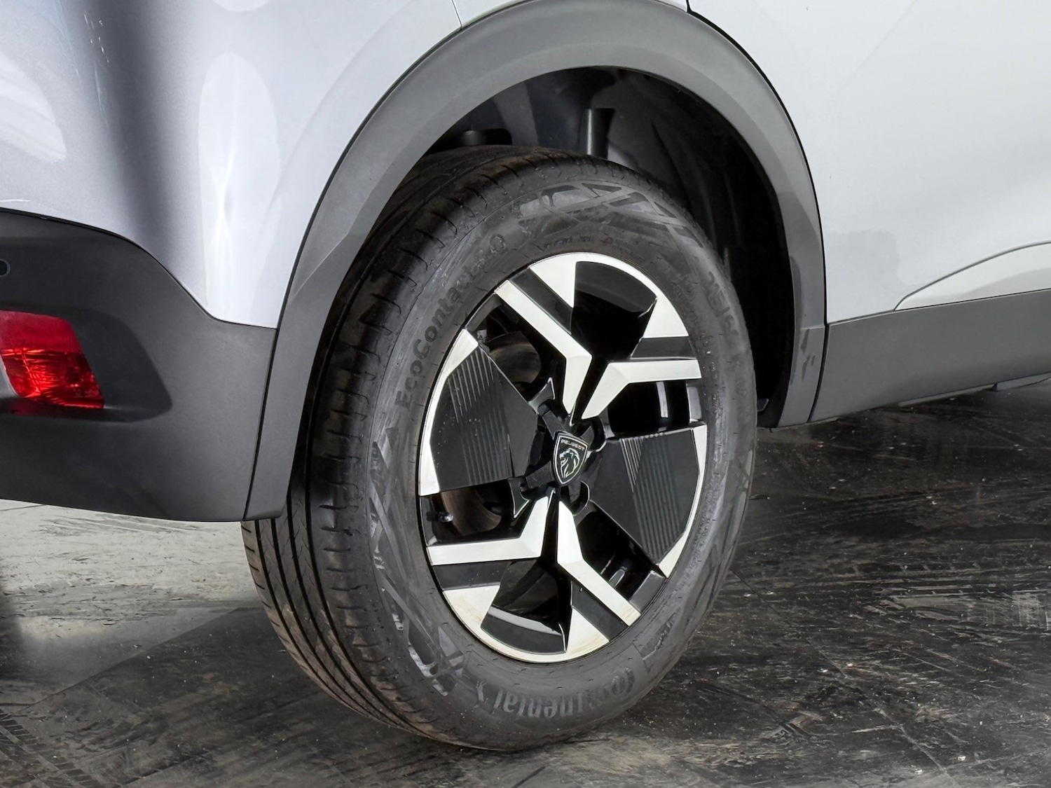 Used Peugeot 2008 2023 for sale - 76468719: Photo 12