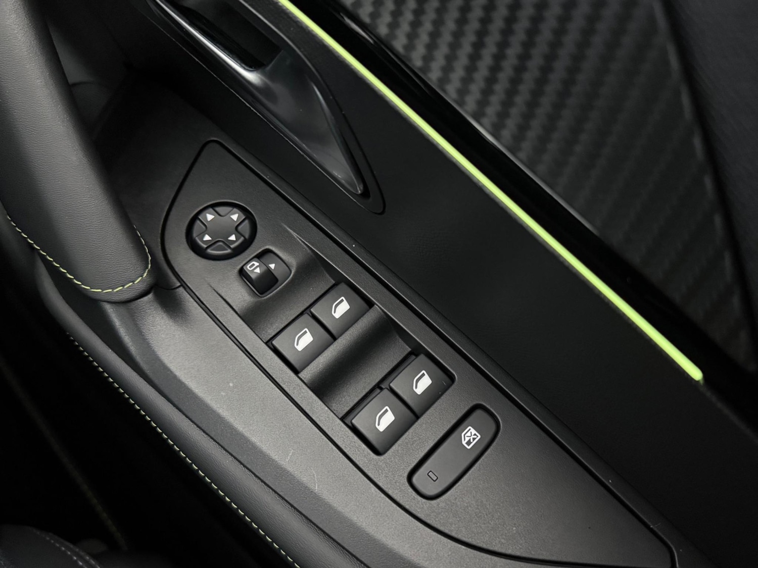 Used Peugeot 2008 2023 for sale - 76468719: Photo 26