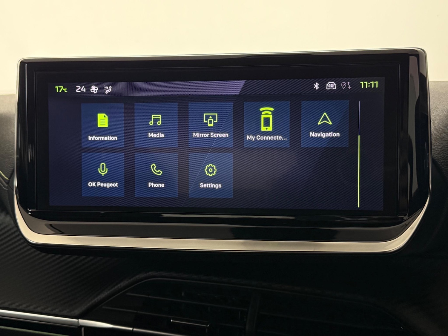 Used Peugeot 2008 2023 for sale - 76468719: Photo 36