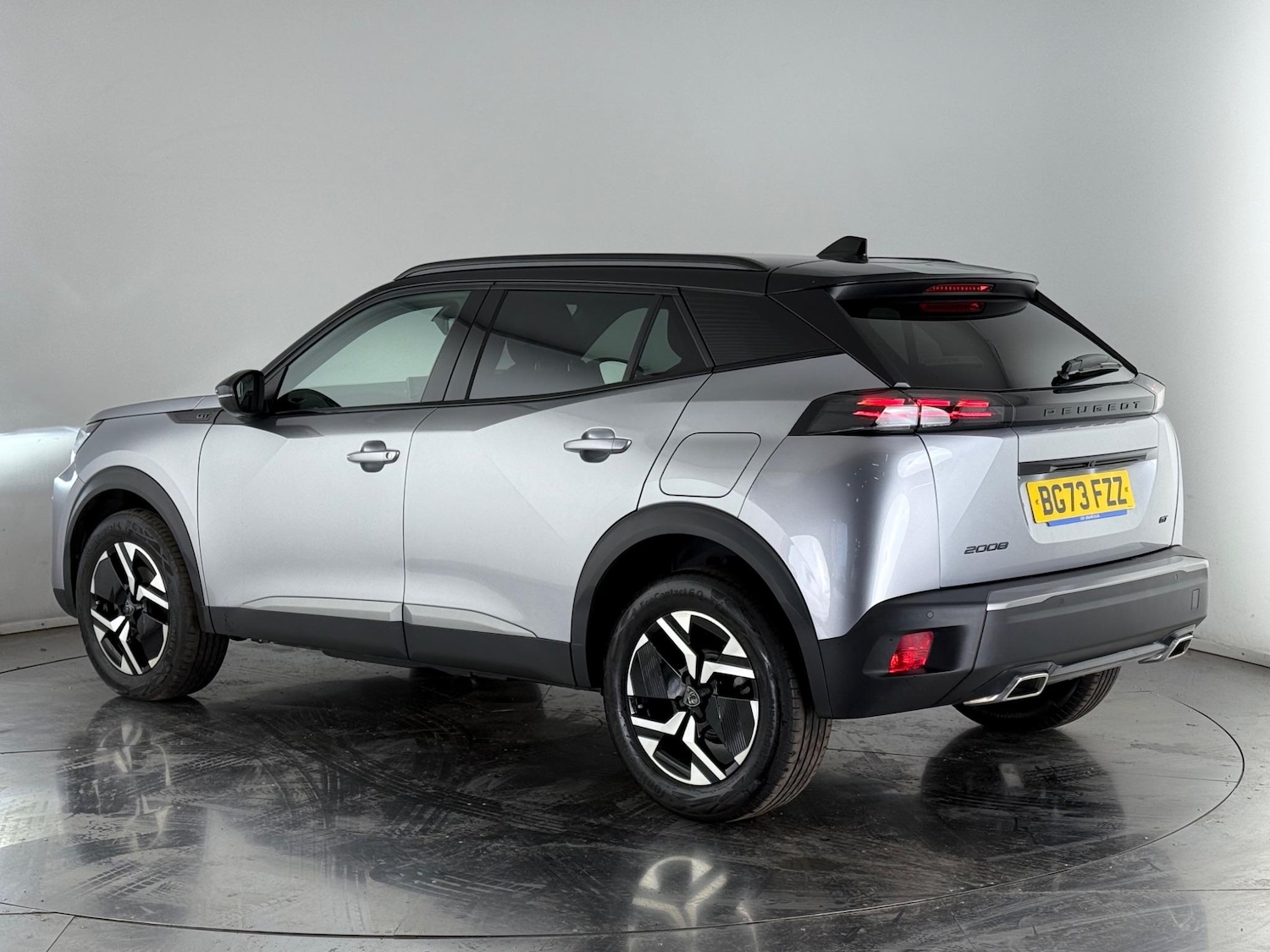 Used Peugeot 2008 2023 for sale - 76468719: Photo 4