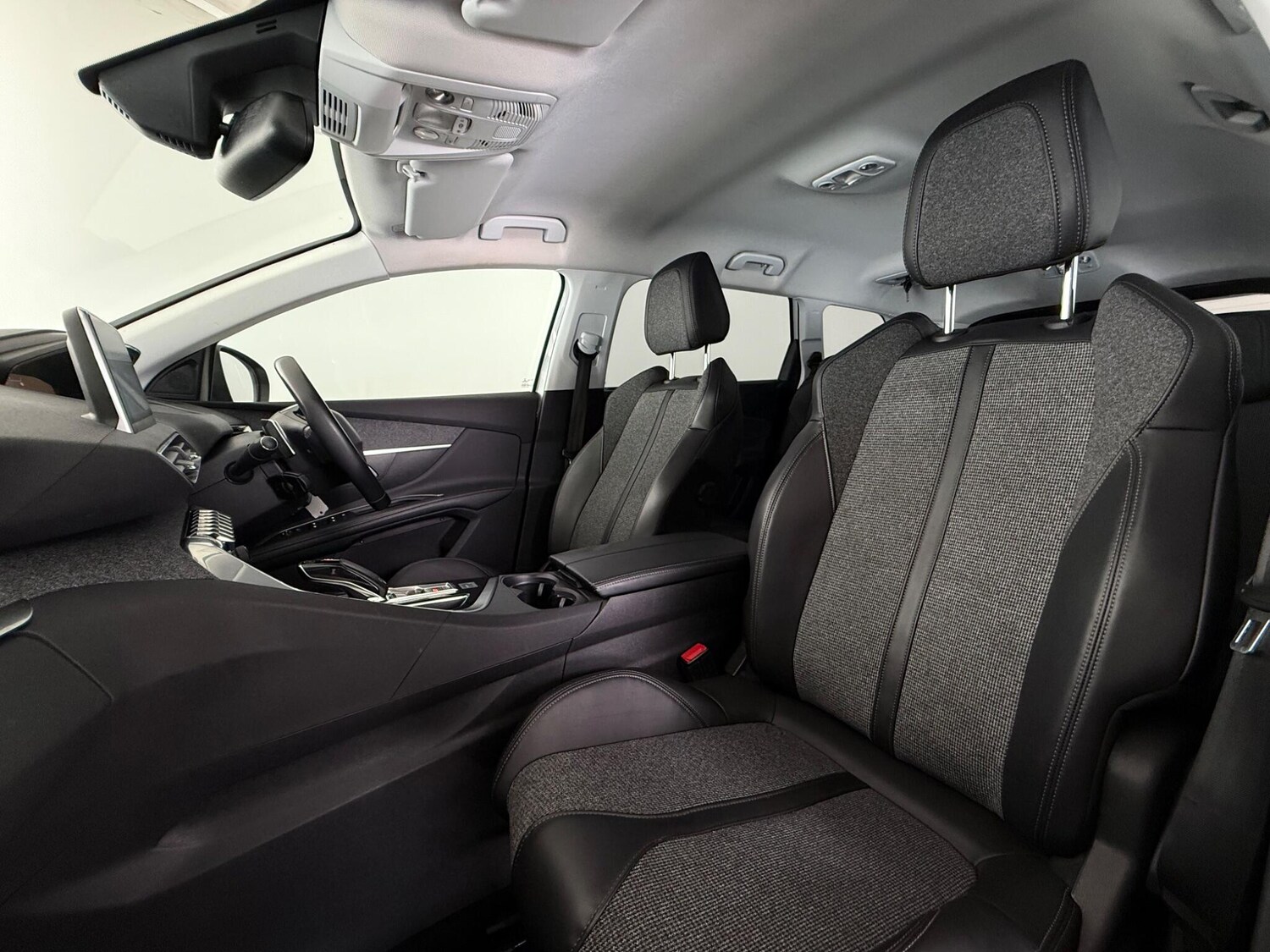 Used Peugeot 5008 2018 for sale - 77744251: Photo 11