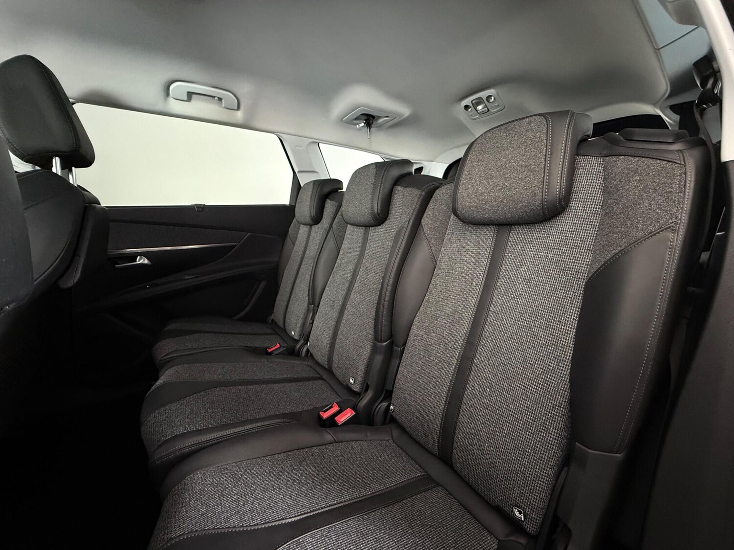 Used Peugeot 5008 2018 for sale - 77744251: Photo 12