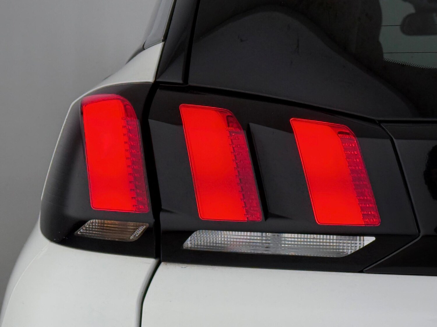 Used Peugeot 5008 2018 for sale - 77744251: Photo 8