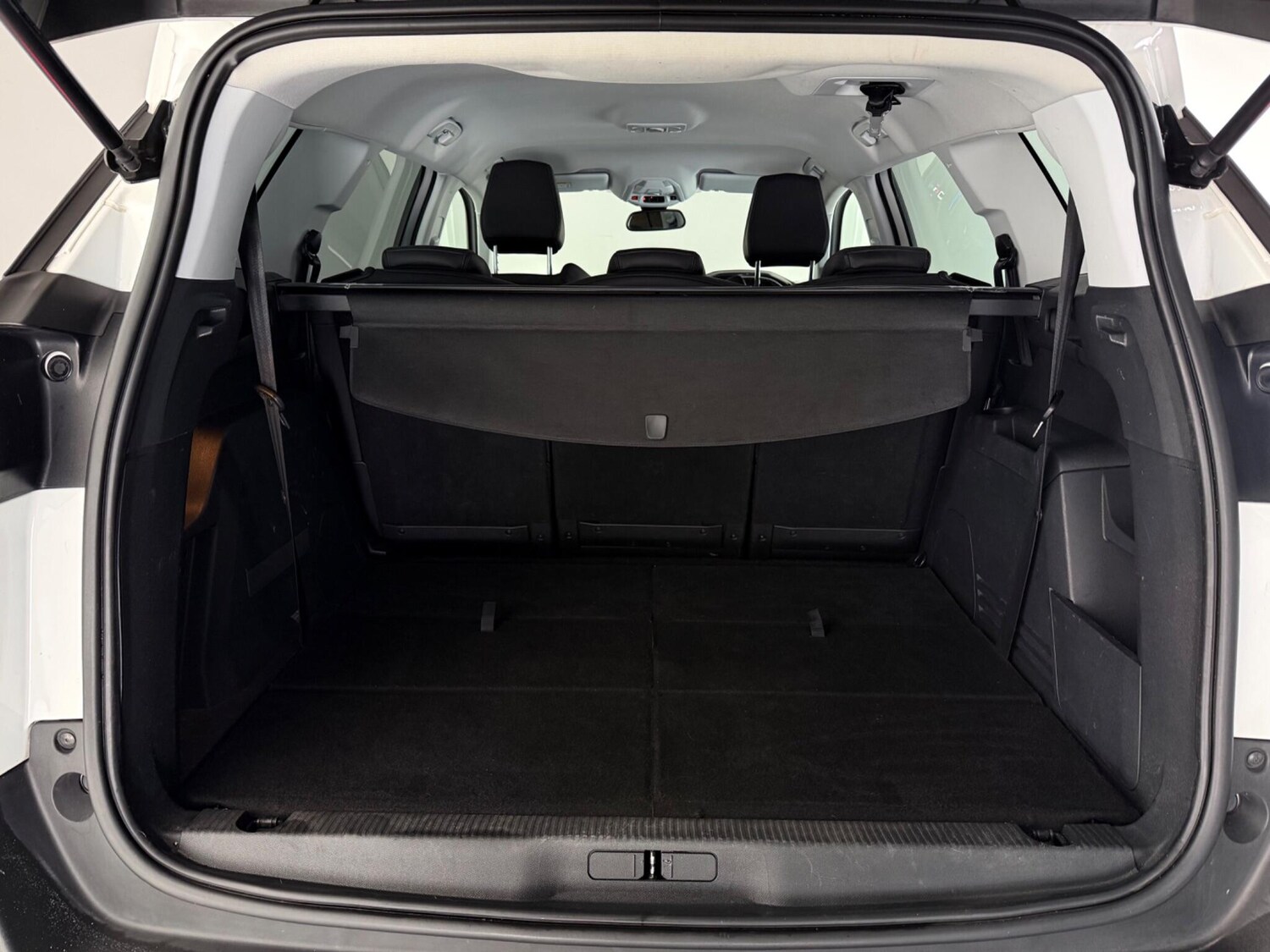 Used Peugeot 5008 2018 for sale - 77744251: Photo 9