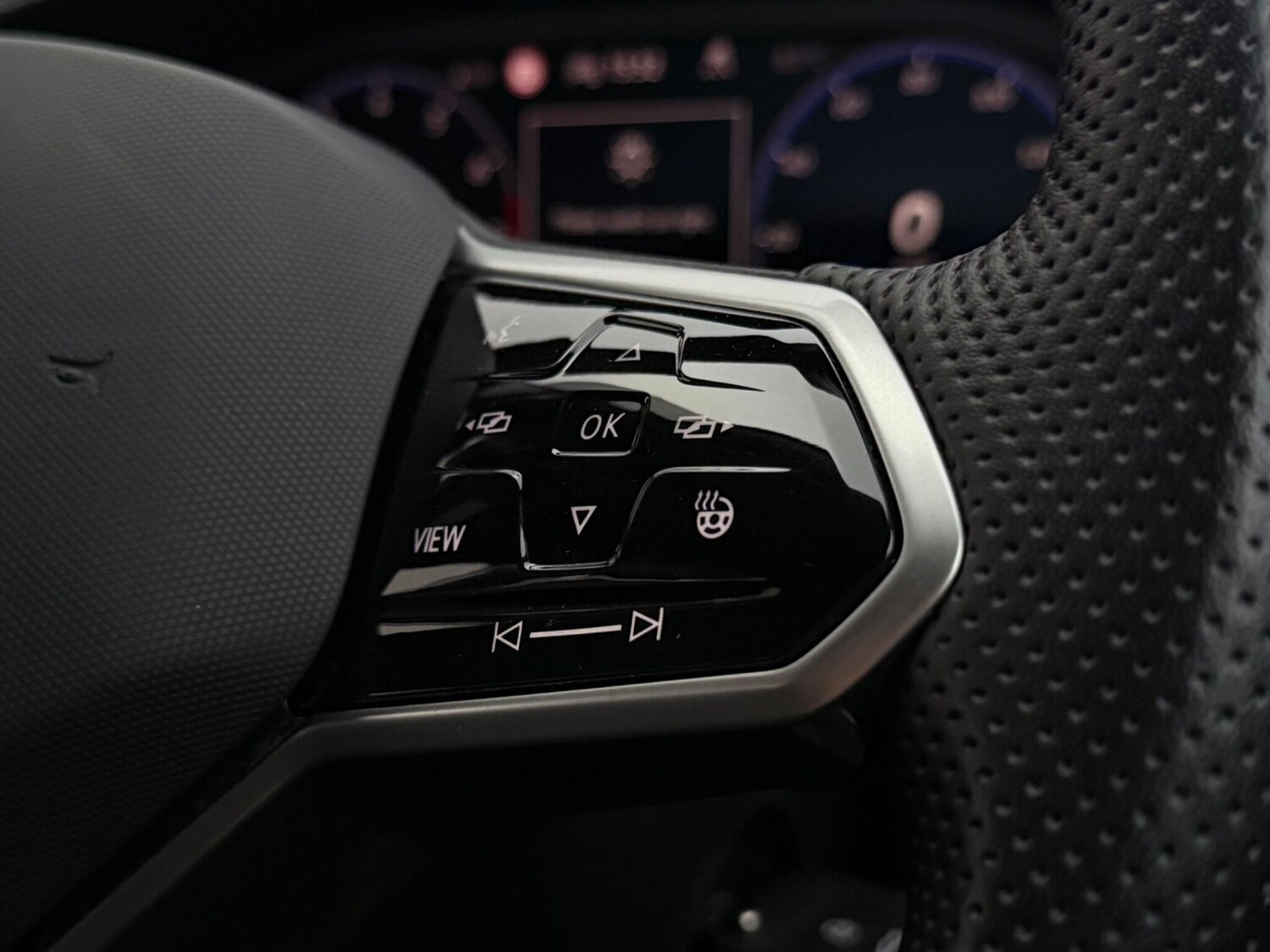 Used Volkswagen T-Roc 2023 for sale - 78063142: Photo 19