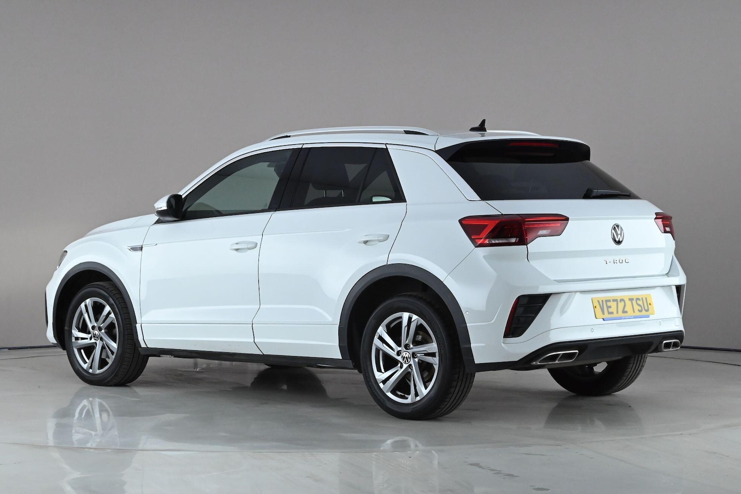 Used Volkswagen T-Roc 2023 for sale - 78063142: Photo 3