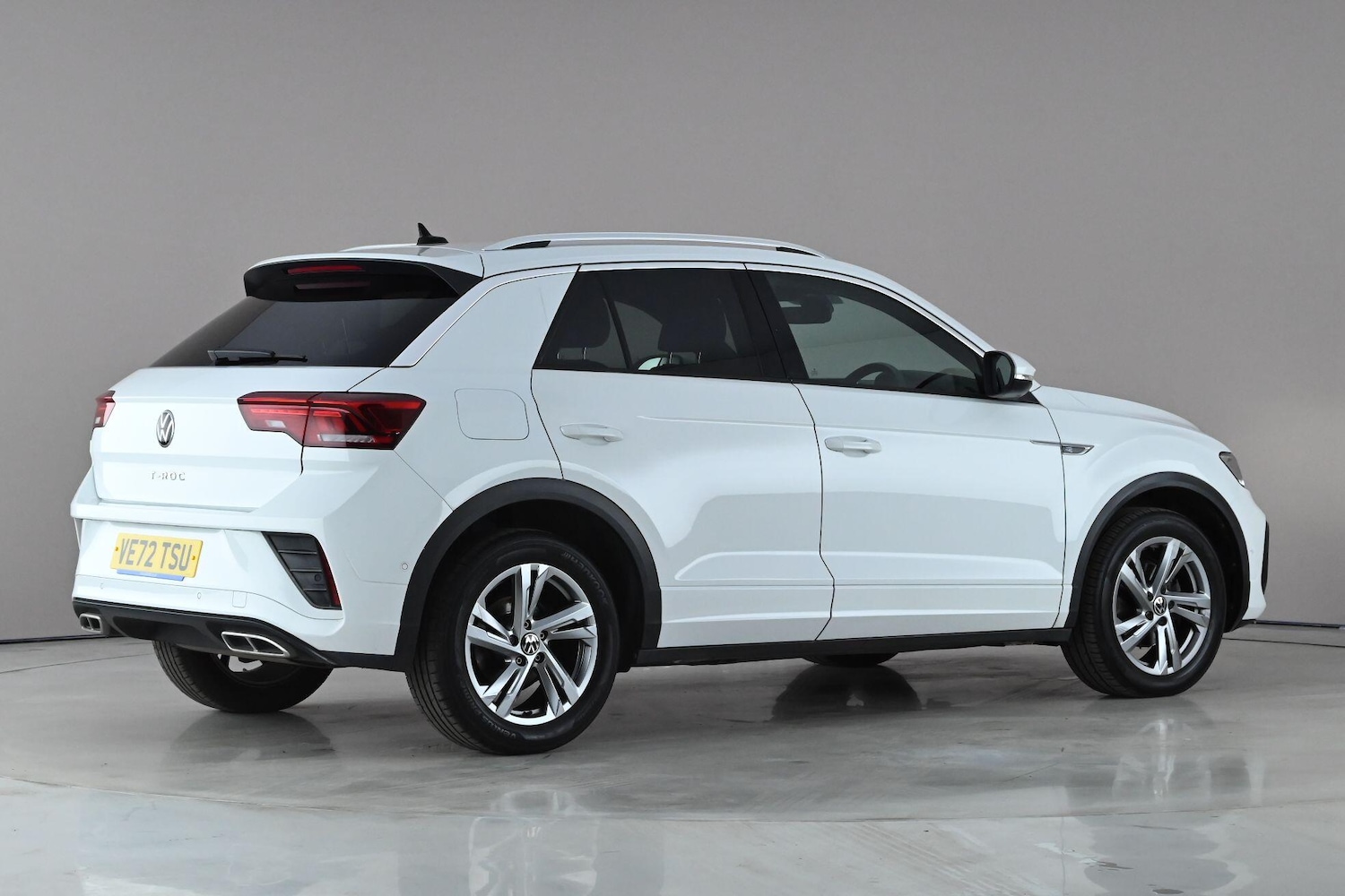 Used Volkswagen T-Roc 2023 for sale - 78063142: Photo 4