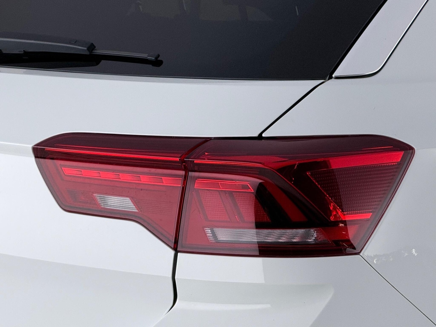 Used Volkswagen T-Roc 2023 for sale - 78063142: Photo 8