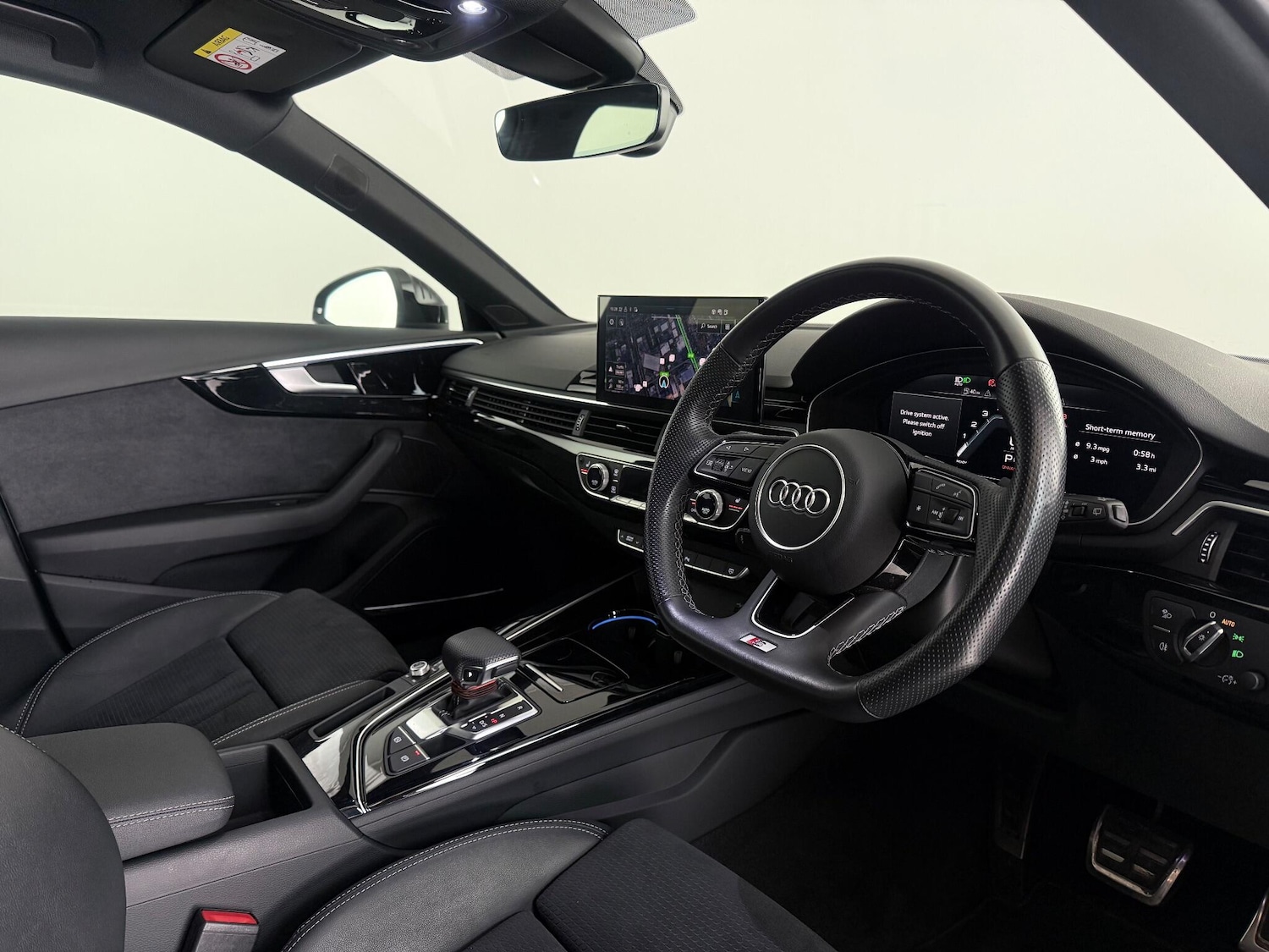 Used Audi A4 Avant 2023 for sale - 76468233: Photo 15