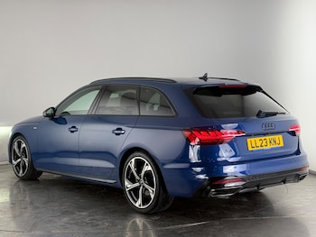 Used Audi A4 Avant 2023 for sale - 76468233: Photo