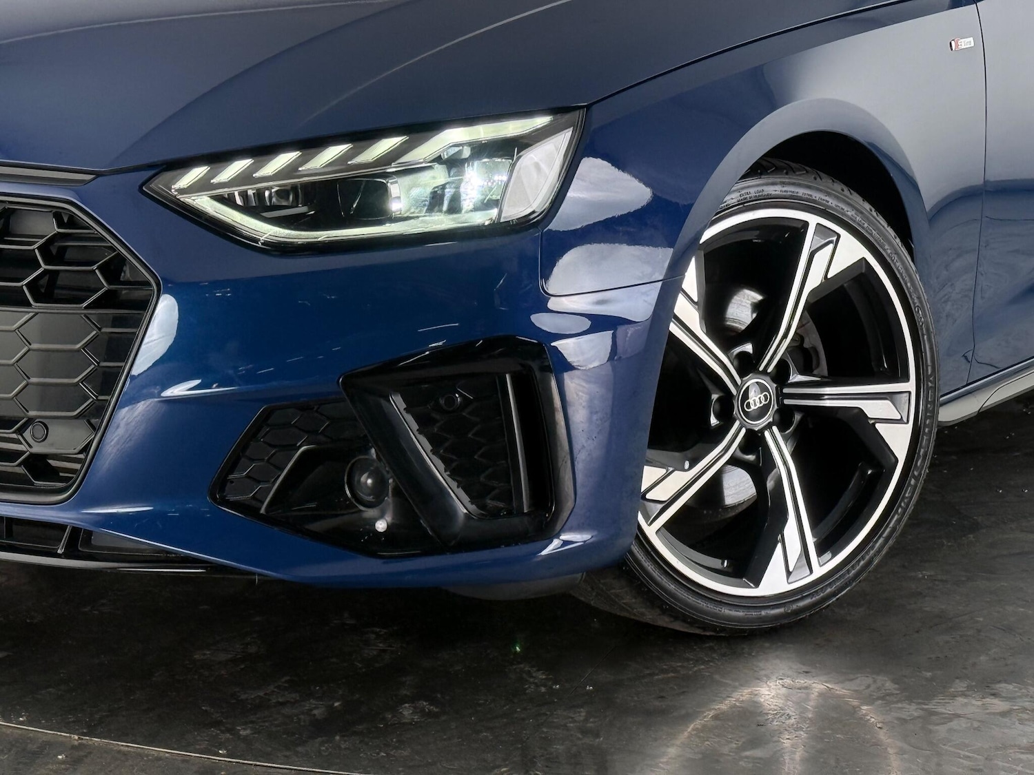 Used Audi A4 Avant 2023 for sale - 76468233: Photo 47