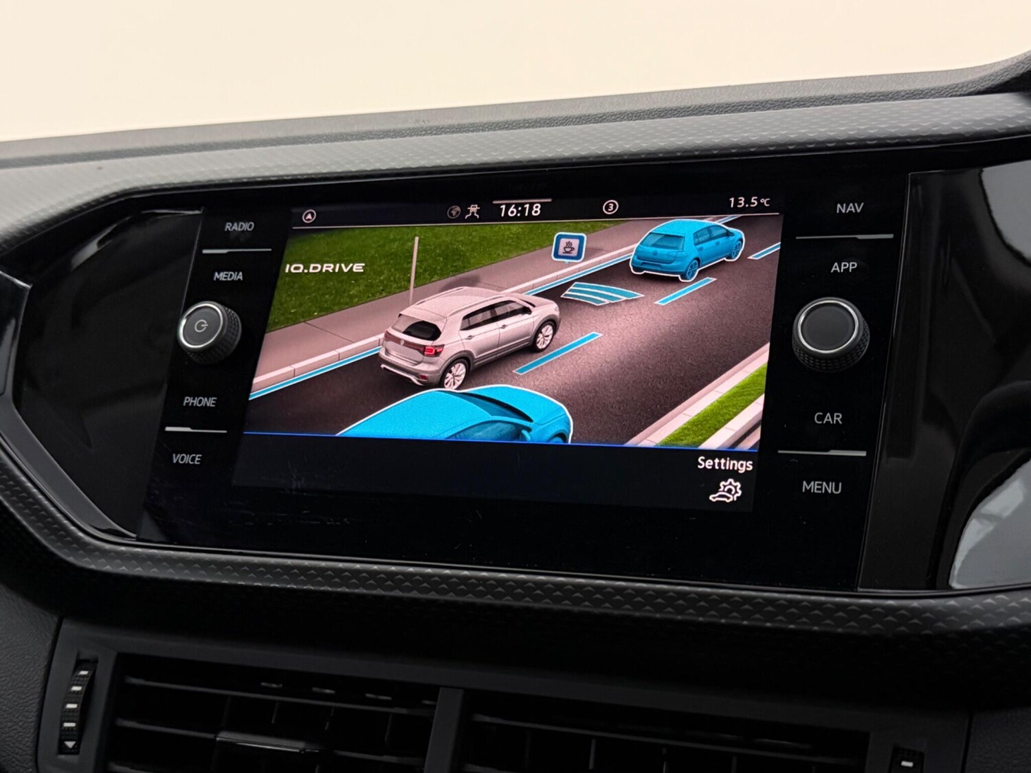 Used Volkswagen T-Cross 2023 for sale - 78132094: Photo 27