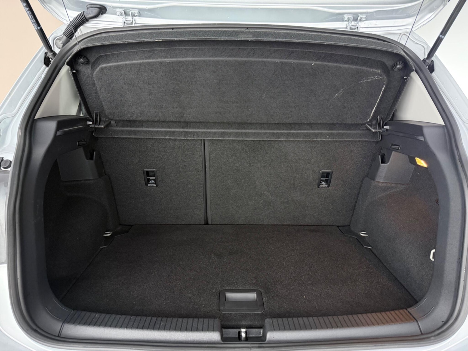 Used Volkswagen T-Cross 2023 for sale - 78132094: Photo 9