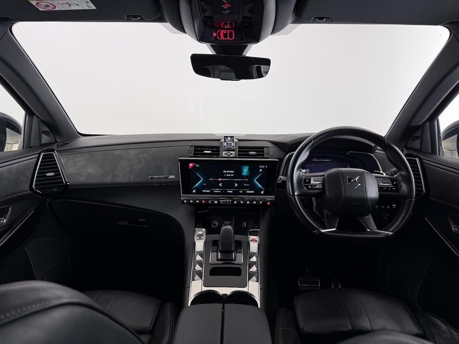 Used DS Automobiles DS 7 Crossback 2023 for sale - 76538213: Photo 19