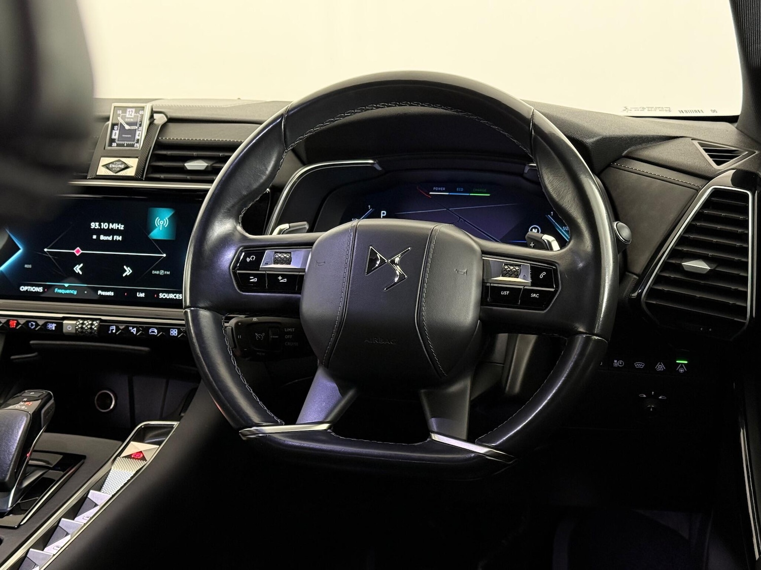 Used DS Automobiles DS 7 Crossback 2023 for sale - 76538213: Photo 21