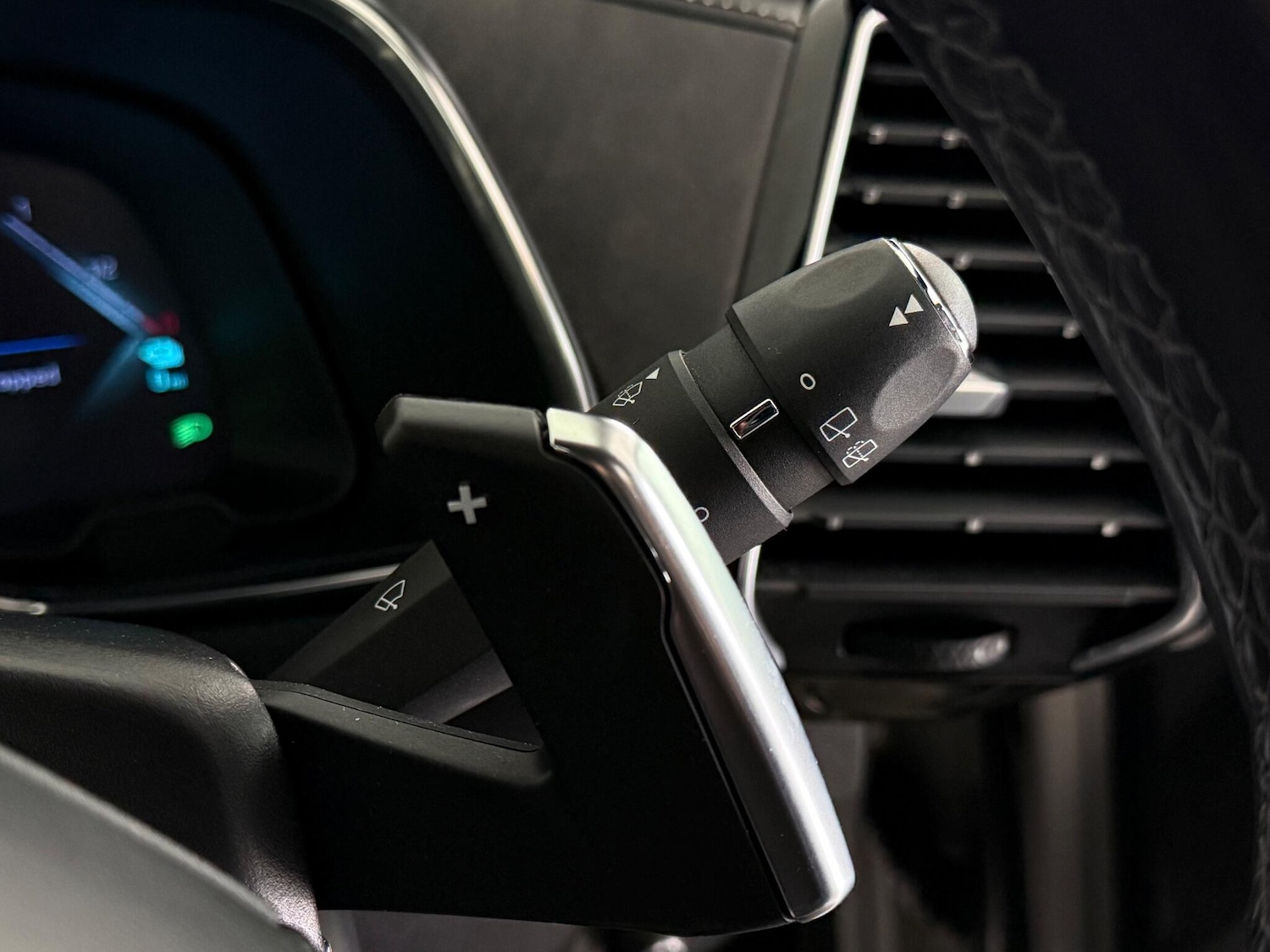 Used DS Automobiles DS 7 Crossback 2023 for sale - 76538213: Photo 27