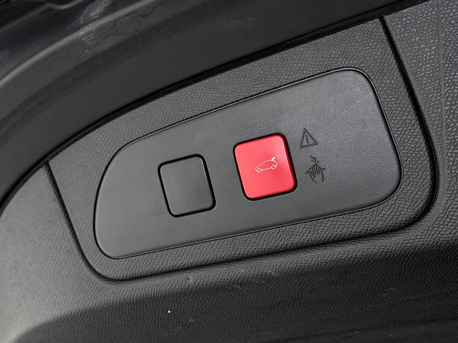 Used DS Automobiles DS 7 Crossback 2023 for sale - 76538213: Photo 9