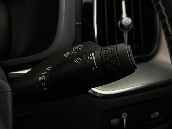 Used Volvo XC60 2020 for sale - 75416483: Photo 30