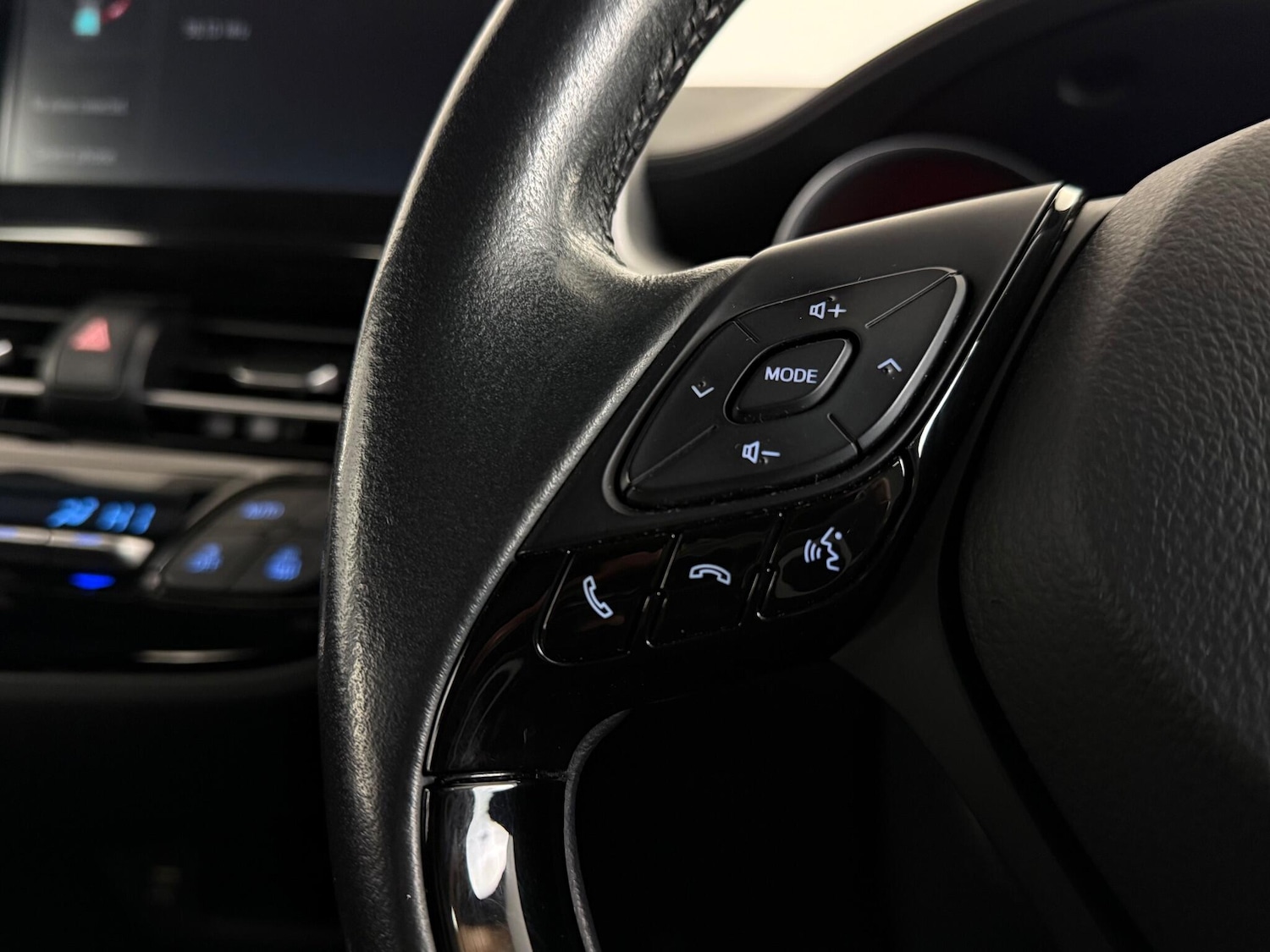 Used Toyota C-HR 2021 for sale - 77217224: Photo 18