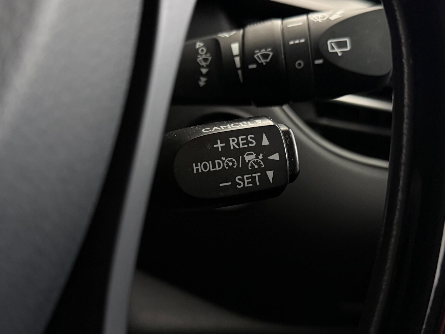 Used Toyota C-HR 2021 for sale - 77217224: Photo 19