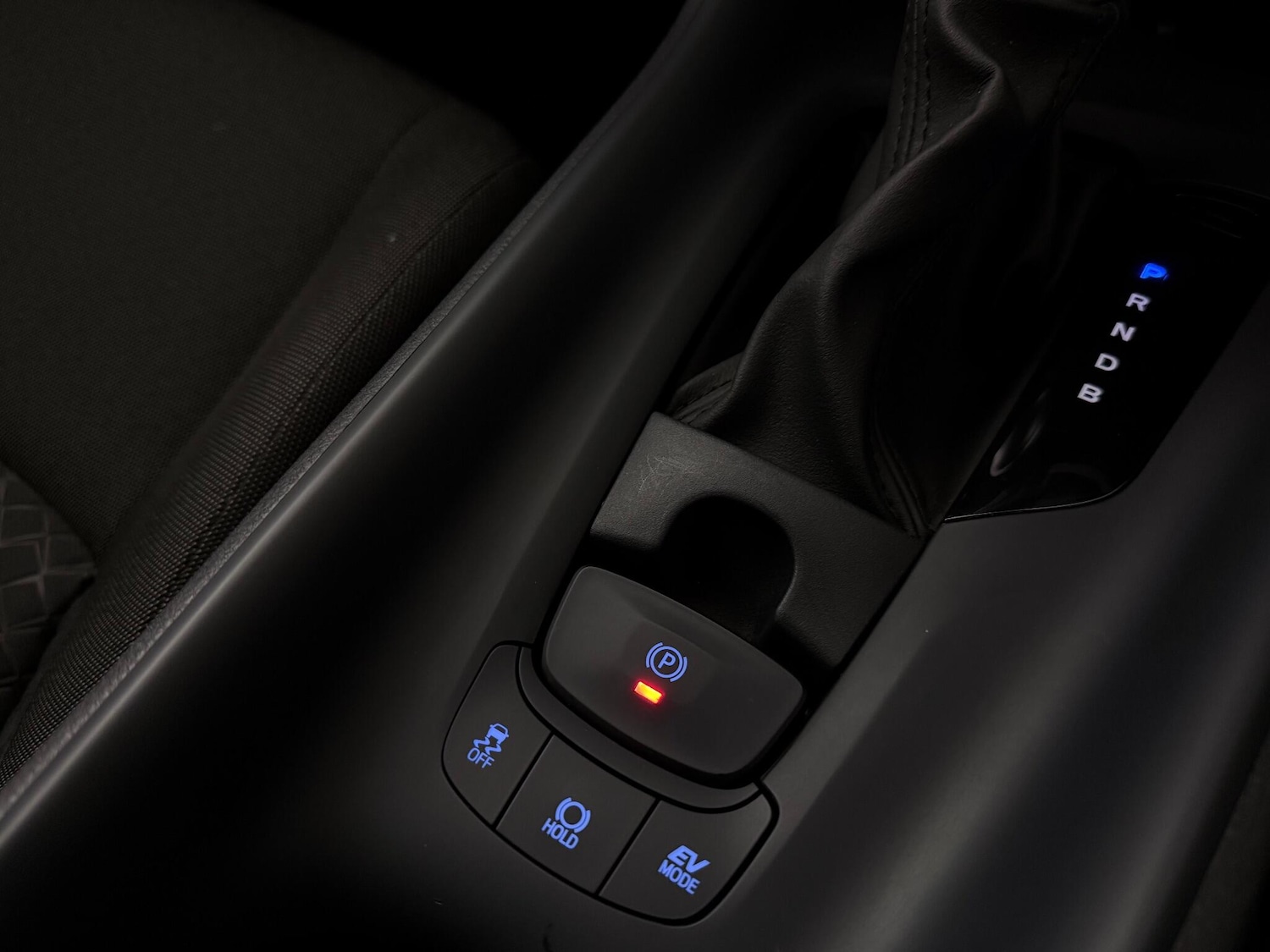 Used Toyota C-HR 2021 for sale - 77217224: Photo 29