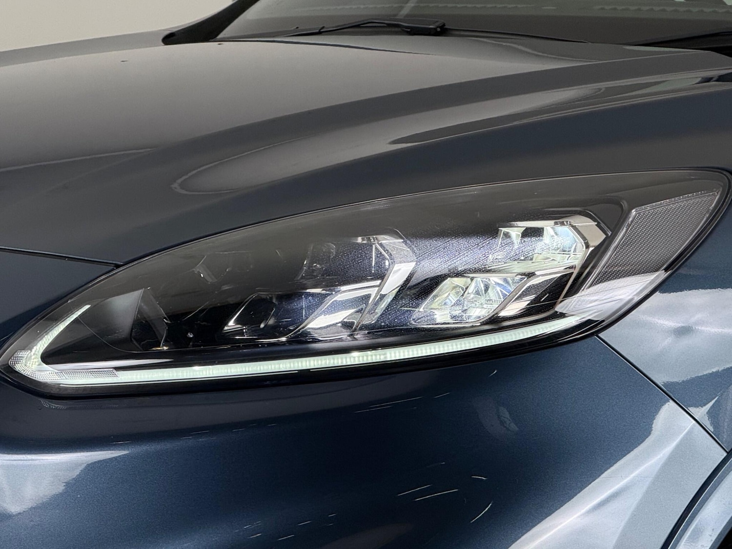 Used Ford Kuga 2023 for sale - 76468474: Photo 9