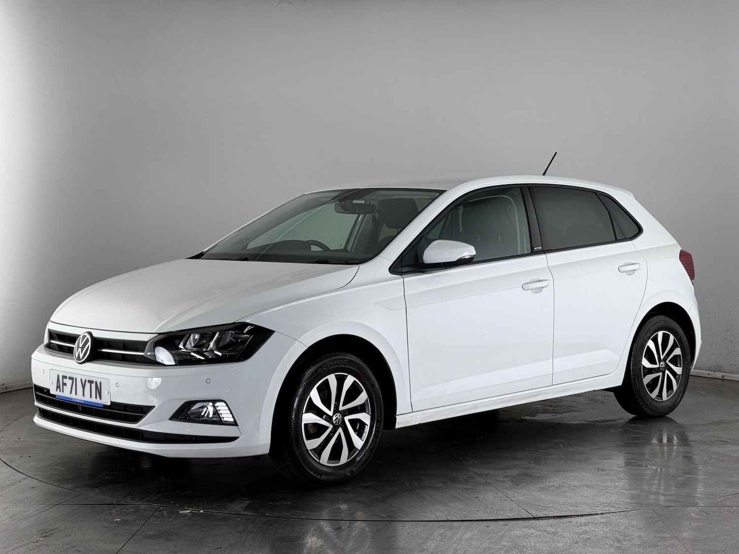 Used Volkswagen Polo 2021 for sale - 77626375: Photo 3