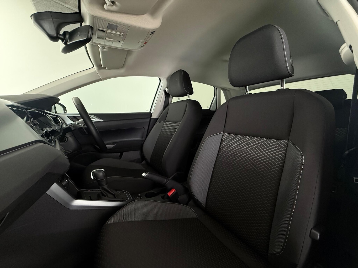 Used Volkswagen Polo 2021 for sale - 77626375: Photo 31