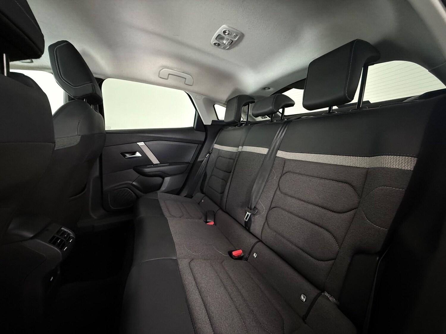 Used Citroen C4 2023 for sale - 77587462: Photo 11